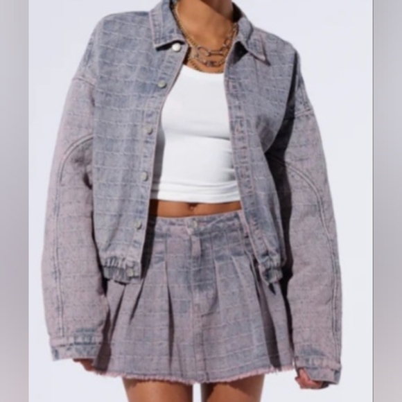 AKIRA Jackets & Blazers - AKIRA Button Down Top/Shacket